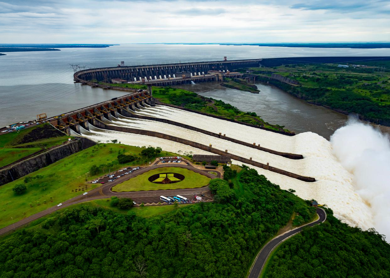 Itaipu Panorâmica